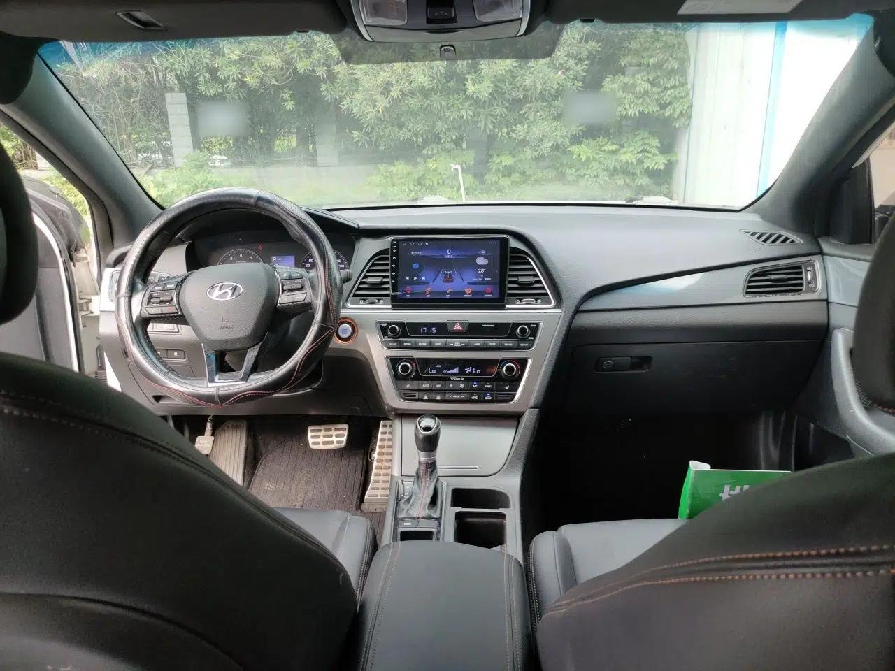 Hyundai Sonata 2015 1.6T GLS Smart Model — миниатюра 9