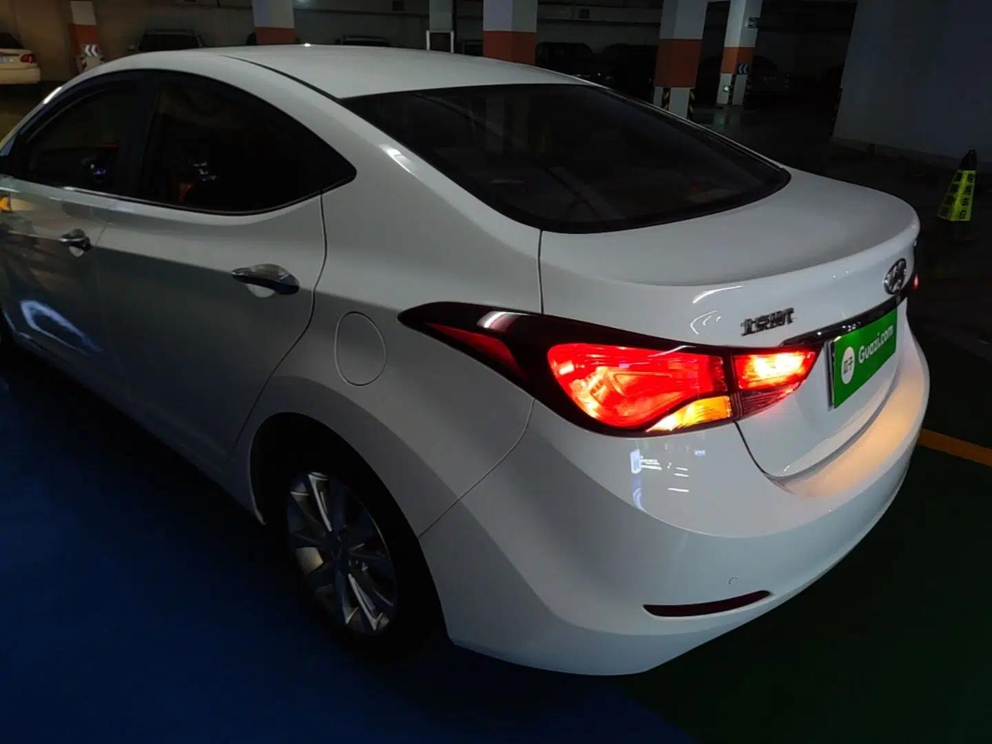 Hyundai Elantra (5th Generation / Langdong) 2016 1.6L Automatic Prestige Model — миниатюра 4
