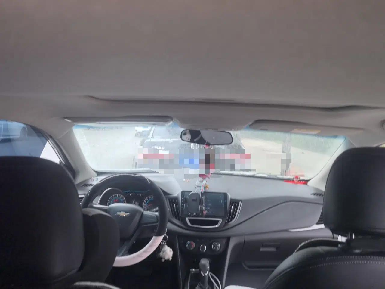 Chevrolet Cavalier 2018 320 Automatic Enjoyment Sunroof Edition — миниатюра 18