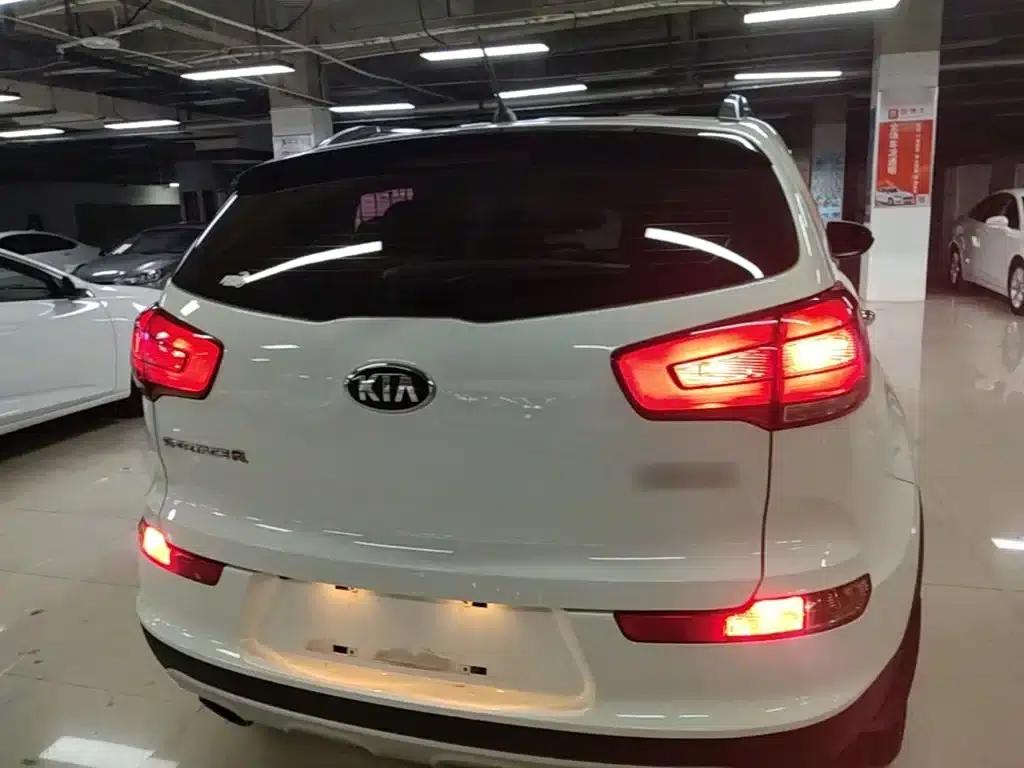 2015 Sportage 2.0L Automatic 2WD GLS — миниатюра 6