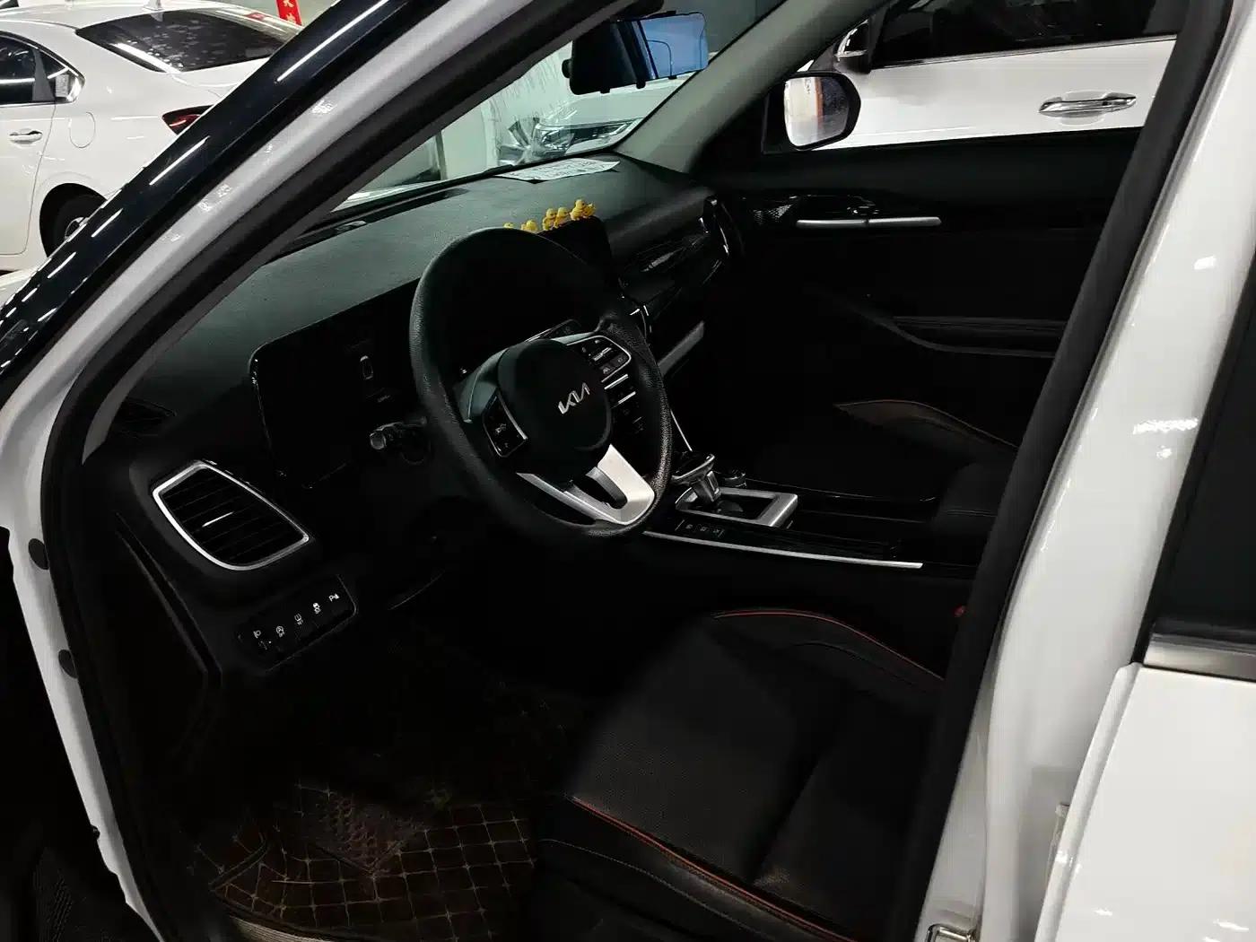 2023 Citroën Cytus 1.5L CVT Luxury Edition — миниатюра 5