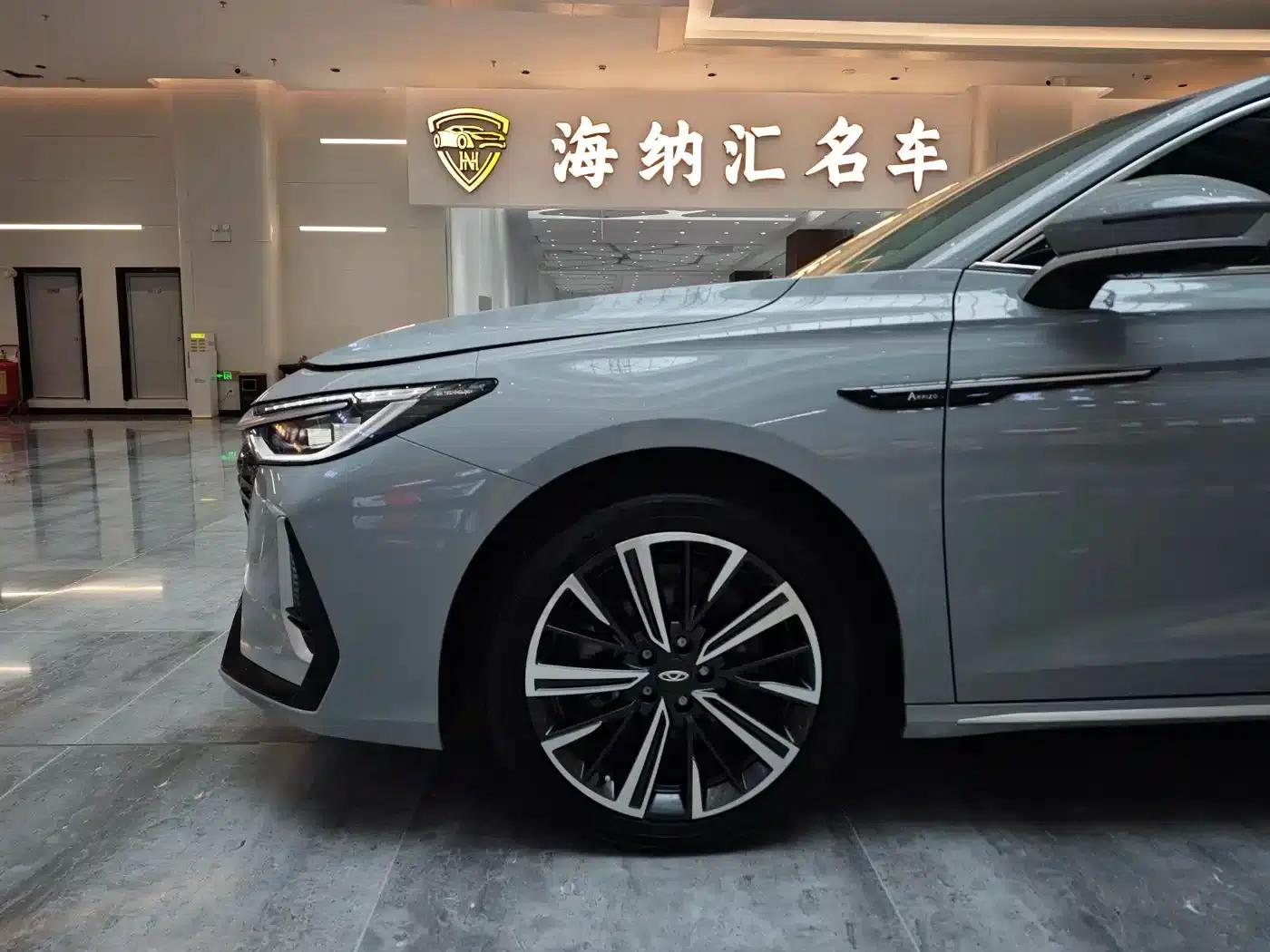 Chery Arrizo 8 2024 1.6T DCT Smart — миниатюра 6