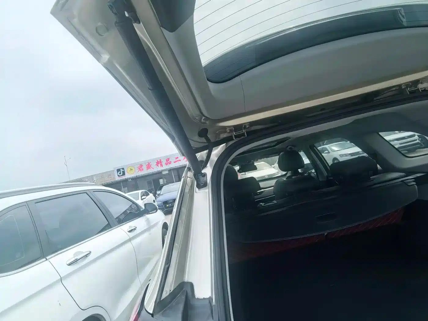 Chery Tiggo 8 2019 1.6TGDI Automatic Luxury Edition — миниатюра 16