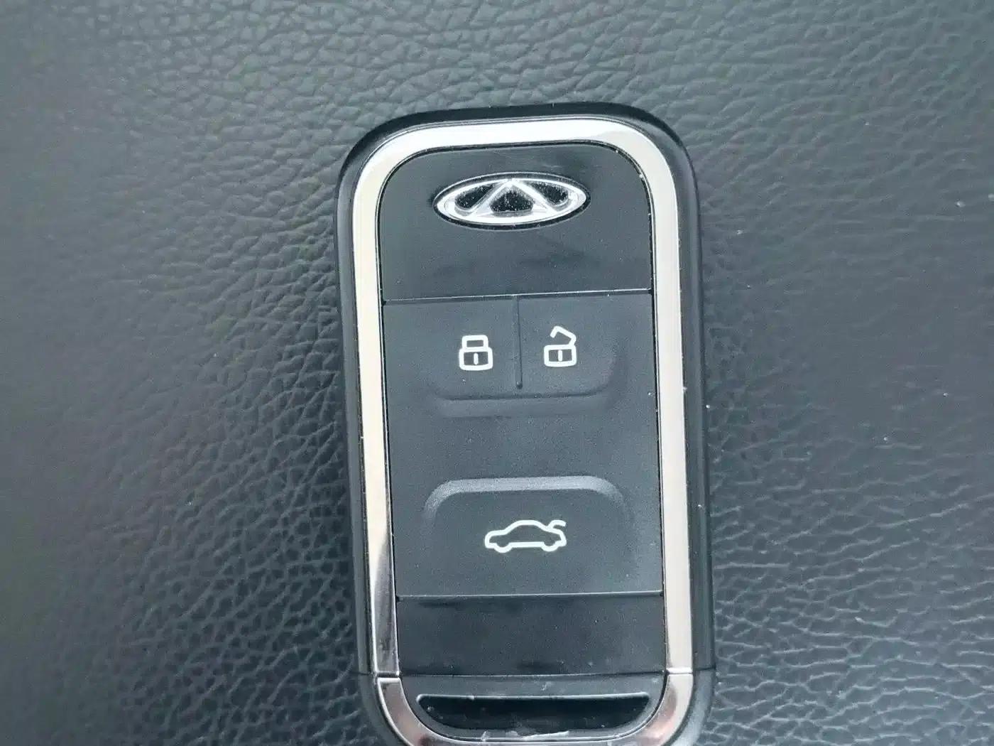 Chery Tiggo 8 2019 1.6TGDI Automatic Luxury Edition — миниатюра 24