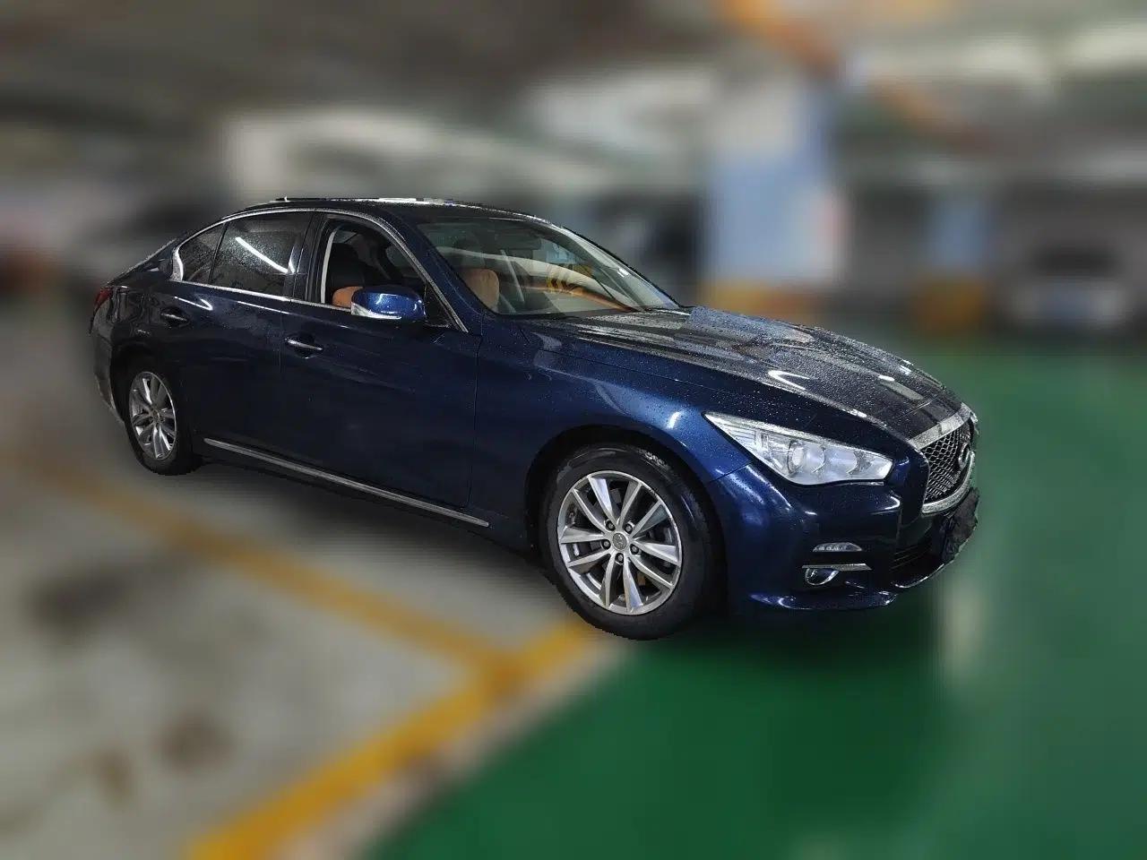 Infiniti Q50L 2016 2.0T Comfort Edition — миниатюра 3