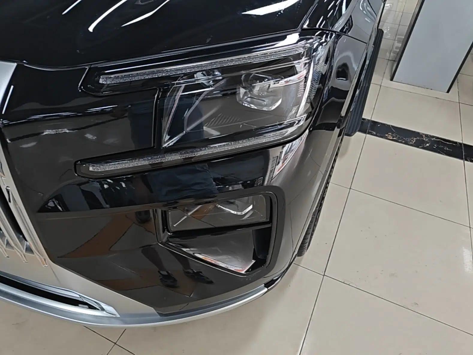 Zeekr 8X 2026 Model Ultra+ Edition 70kWh — миниатюра 8