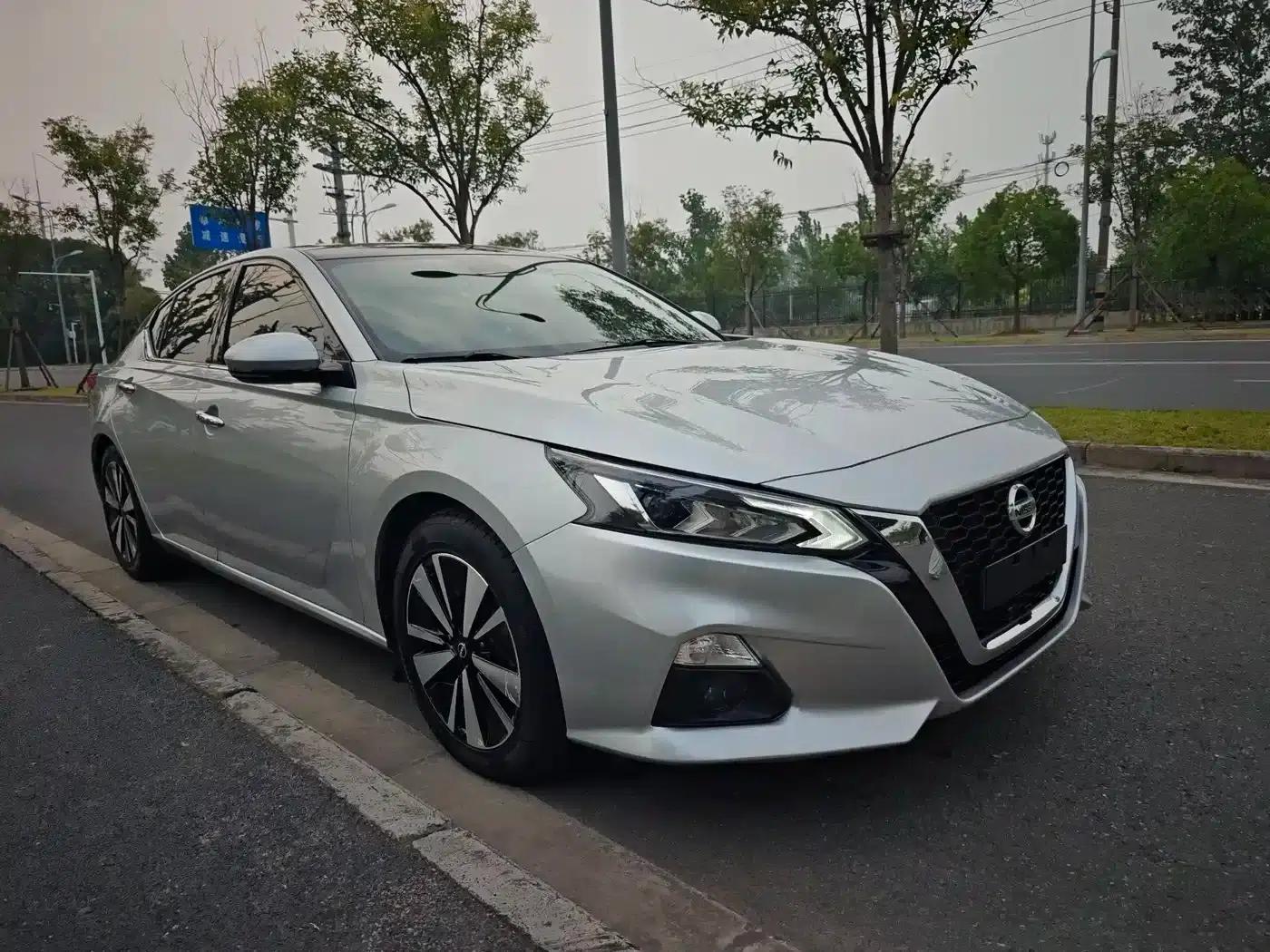 Teana 2021 2.0L XL Comfort Edition — миниатюра 1