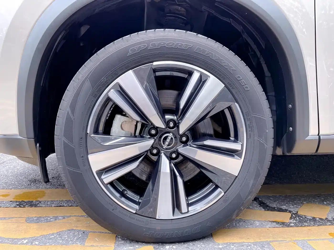 Nissan X-Trail 2023 e-POWER Super Hybrid Dual Motor AWD Supreme Edition — миниатюра 8