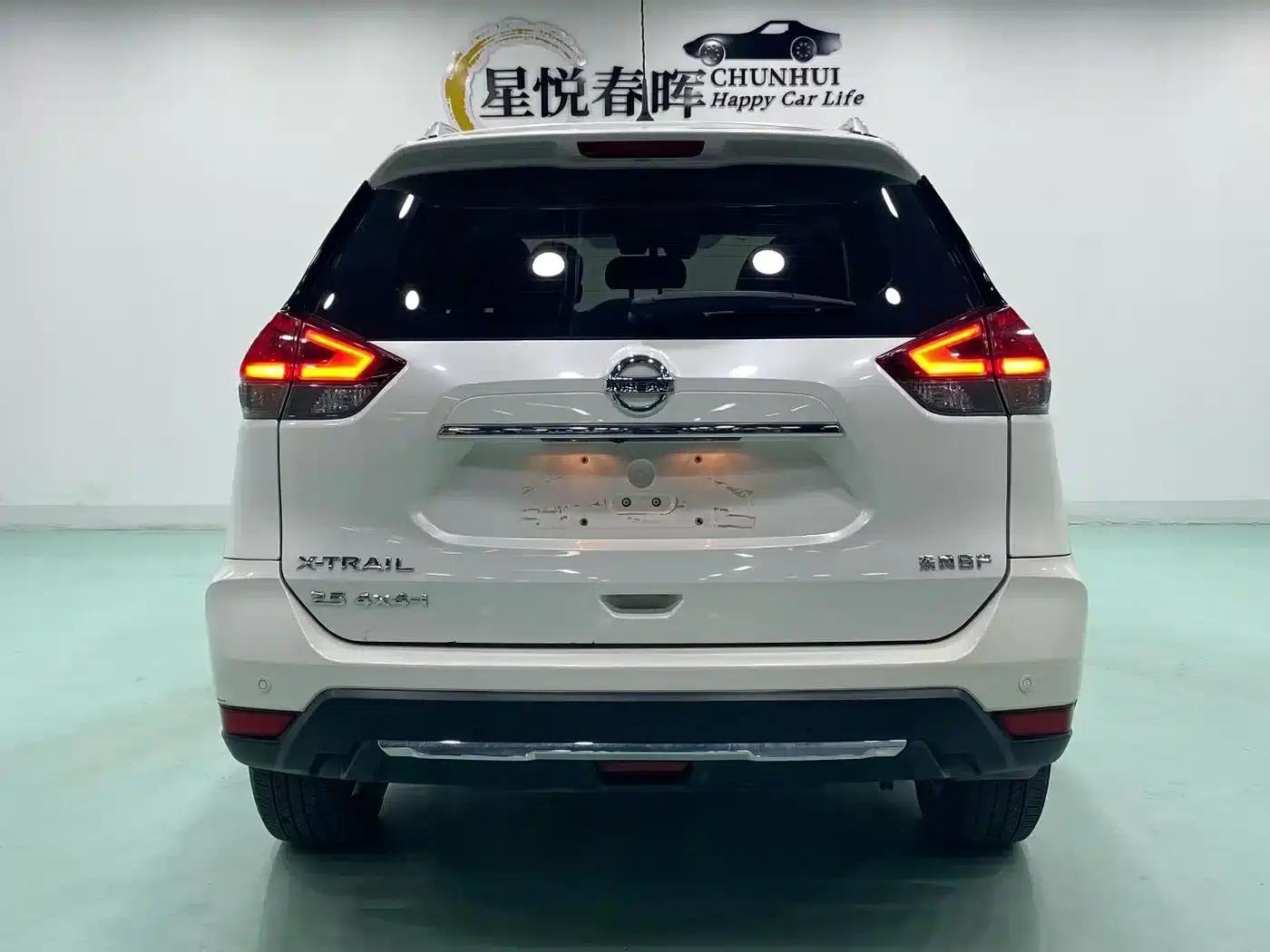 Nissan X-Trail 2020 2.5L XL ITS CVT 4WD Luxury Navigation Edition — миниатюра 8