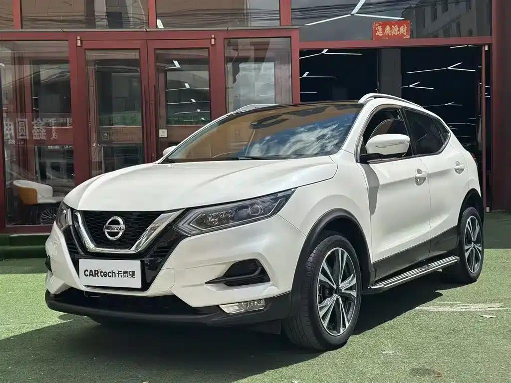 Nissan Qashqai 2019 2.0L CVT Luxury Edition — миниатюра 2