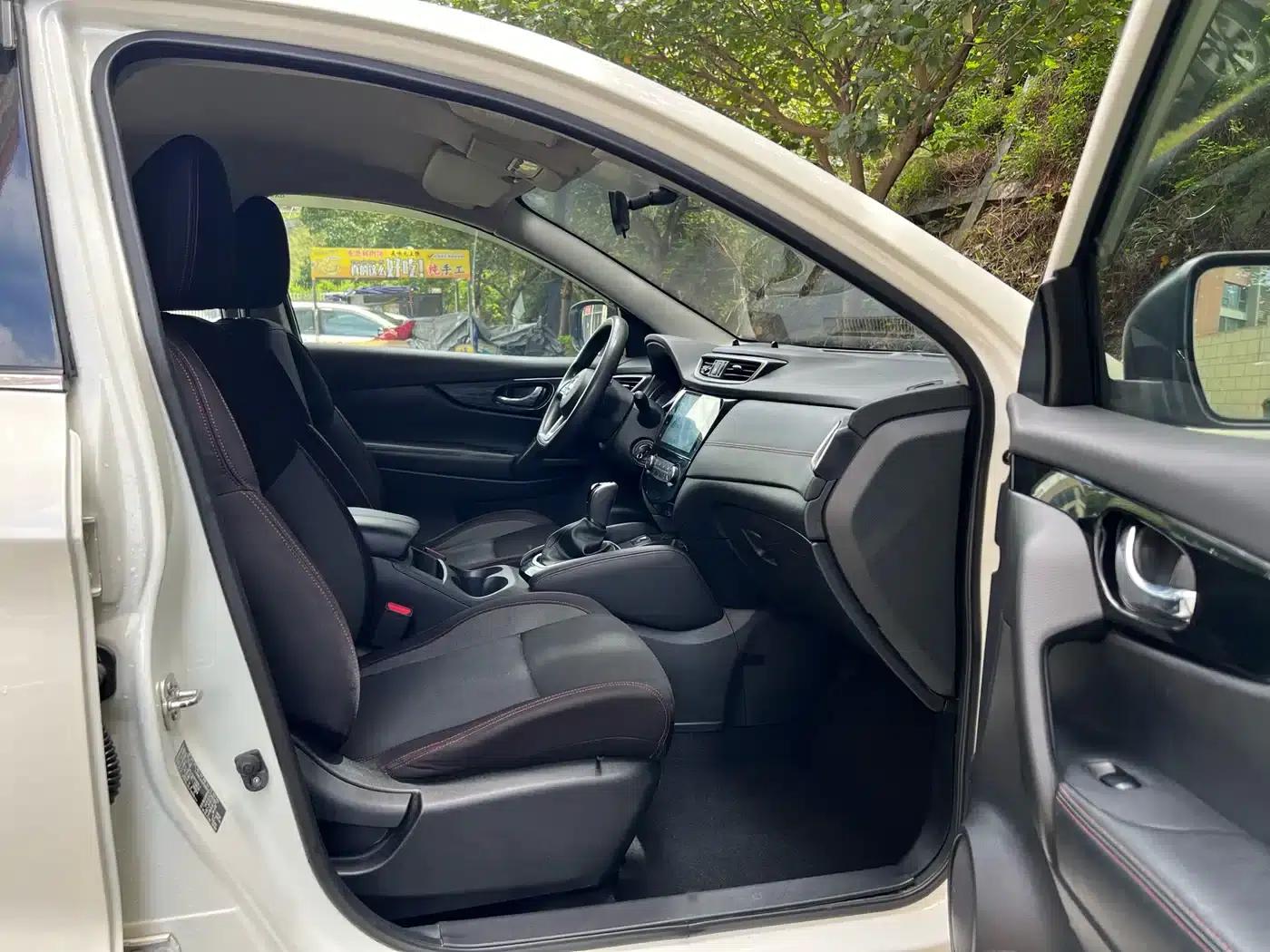 Nissan Qashqai 2019 2.0L CVT Smart Edition — миниатюра 13