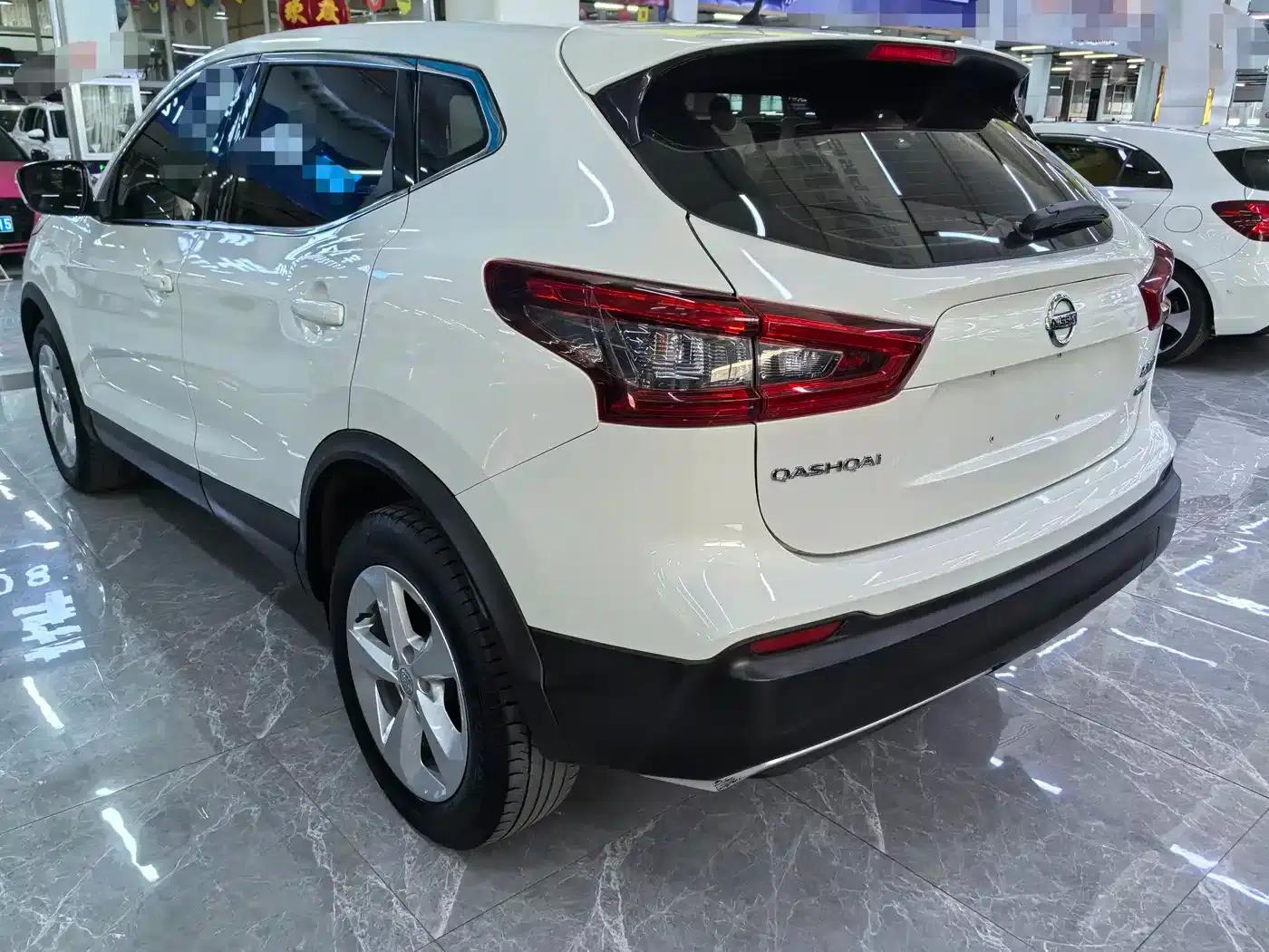 Nissan Qashqai 2019 2.0L CVT Smart Edition — миниатюра 3