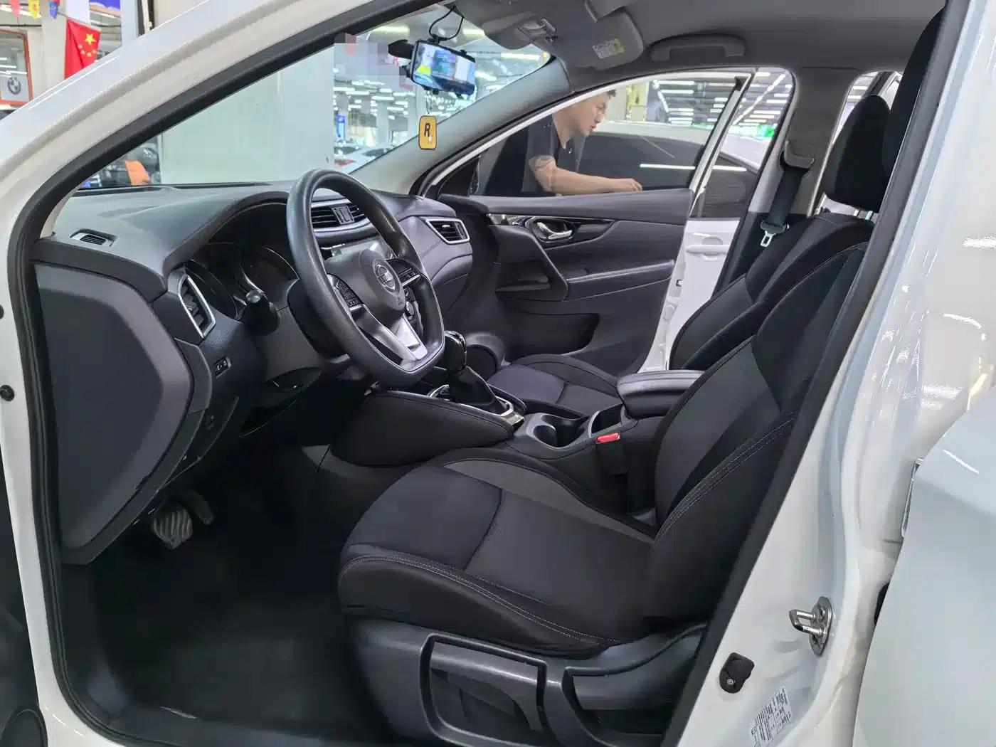 Nissan Qashqai 2019 2.0L CVT Smart Edition — миниатюра 6