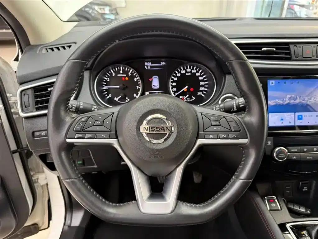 Nissan Qashqai 2022 2.0L CVT XV Prem Luxury Edition — миниатюра 11