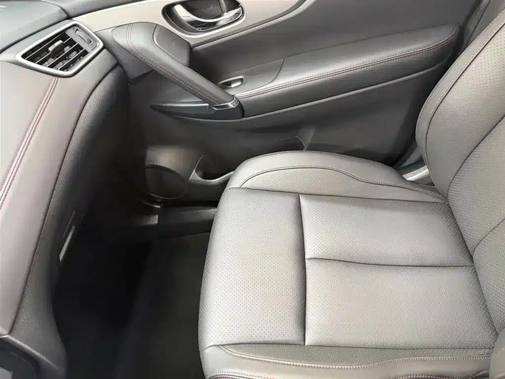 Nissan Qashqai 2022 2.0L CVT XV Prem Luxury Edition — миниатюра 13