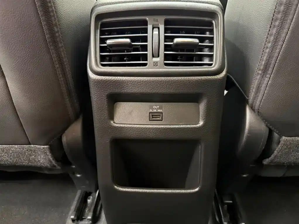 Nissan Qashqai 2022 2.0L CVT XV Prem Luxury Edition — миниатюра 19