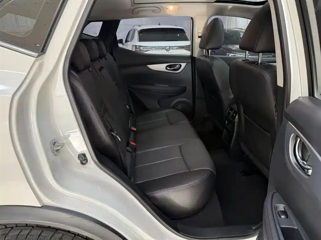 Nissan Qashqai 2022 2.0L CVT XV Prem Luxury Edition — миниатюра 22