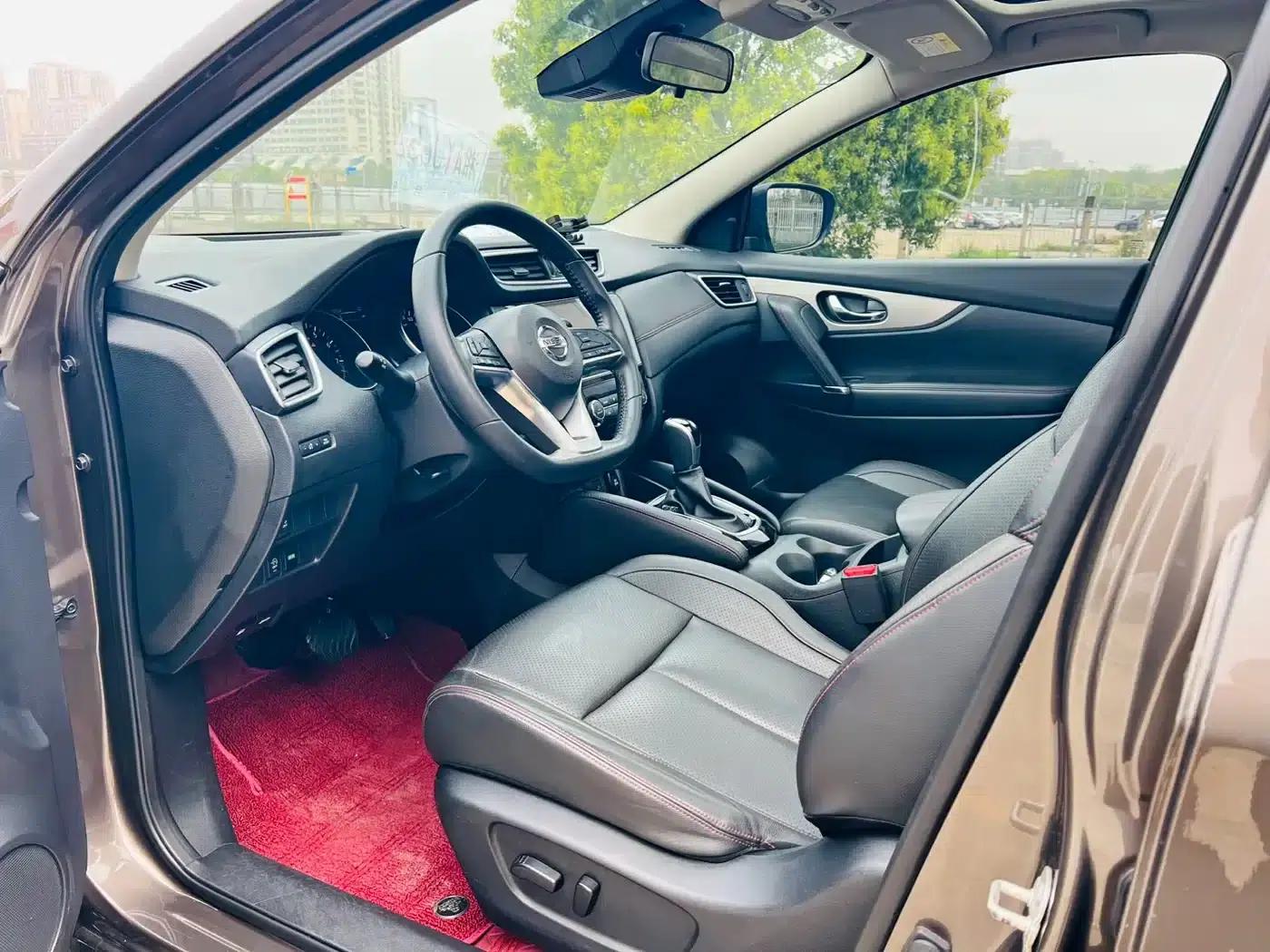 Nissan Qashqai 2022 2.0L CVT XV Prem Luxury Edition — миниатюра 3