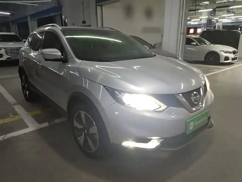 Nissan Qashqai 2016 2.0L CVT Luxury Edition — миниатюра 22