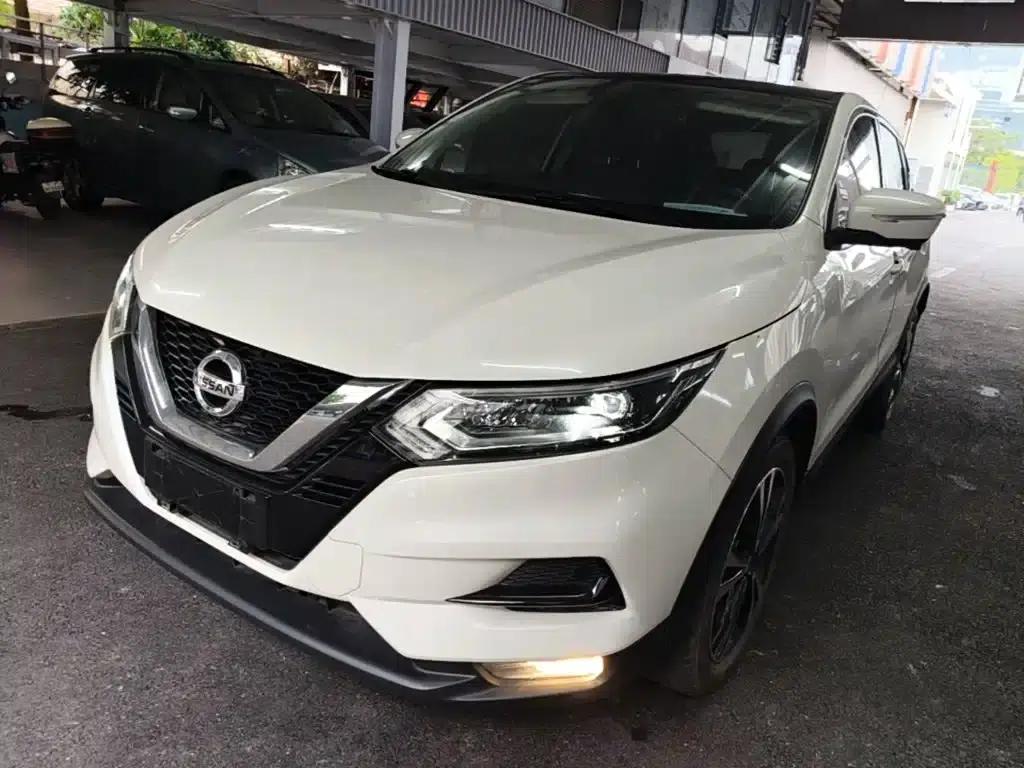 Nissan Qashqai 2019 2.0L CVT Luxury Edition — миниатюра 1
