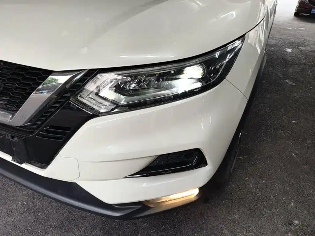 Nissan Qashqai 2019 2.0L CVT Luxury Edition — миниатюра 24
