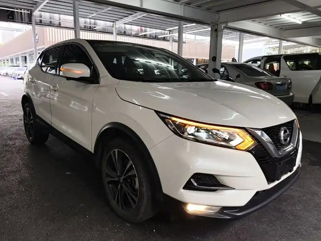 Nissan Qashqai 2019 2.0L CVT Luxury Edition — миниатюра 4