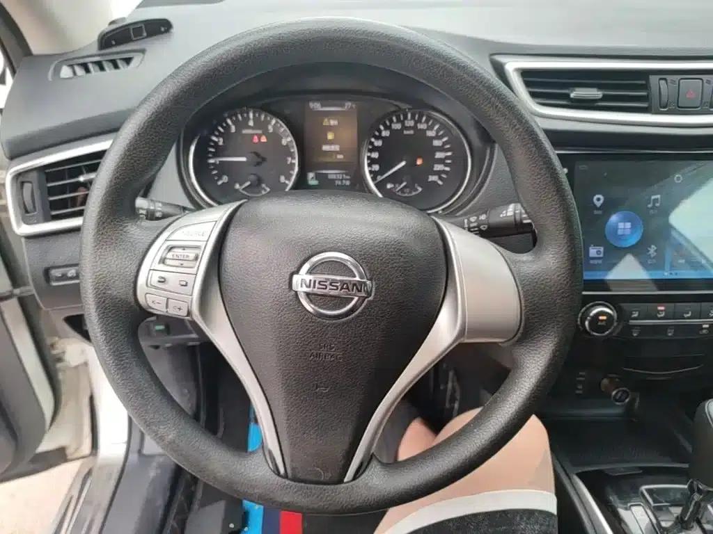 Nissan Qashqai 2016 2.0L CVT Elite Edition — миниатюра 11