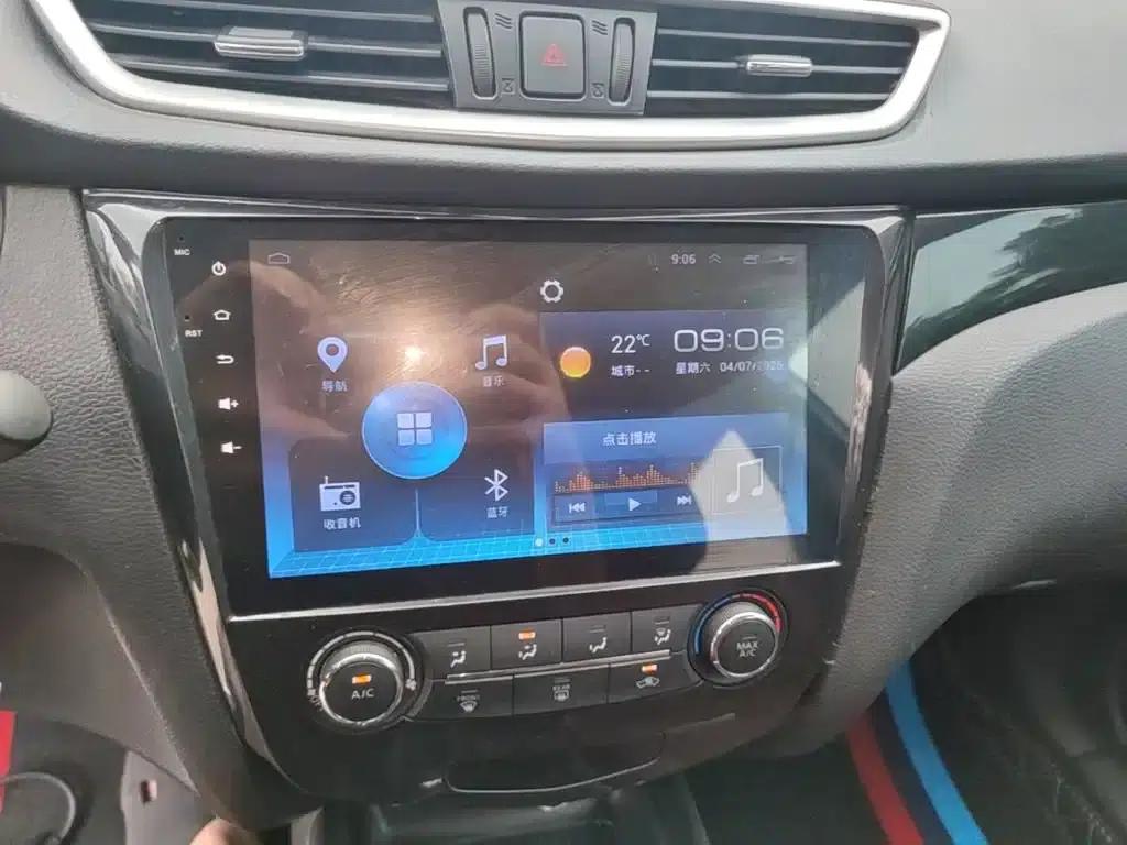 Nissan Qashqai 2016 2.0L CVT Elite Edition — миниатюра 13