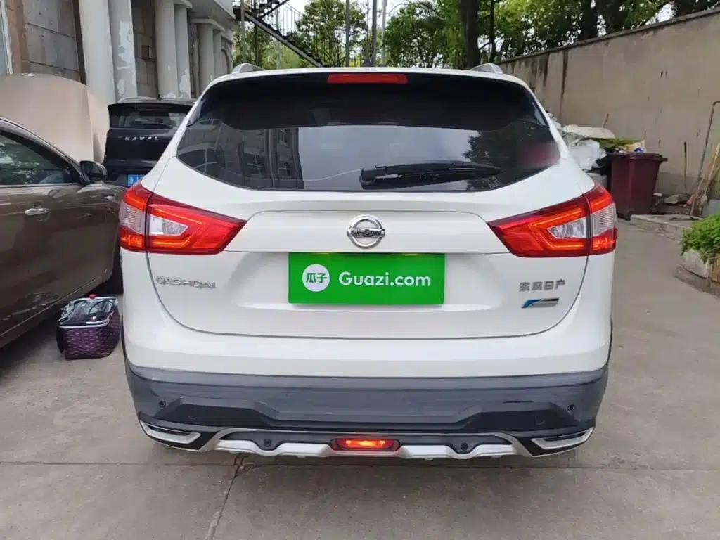 Nissan Qashqai 2017 2.0L CVT Luxury Edition (National V Emission Standard) — миниатюра 4