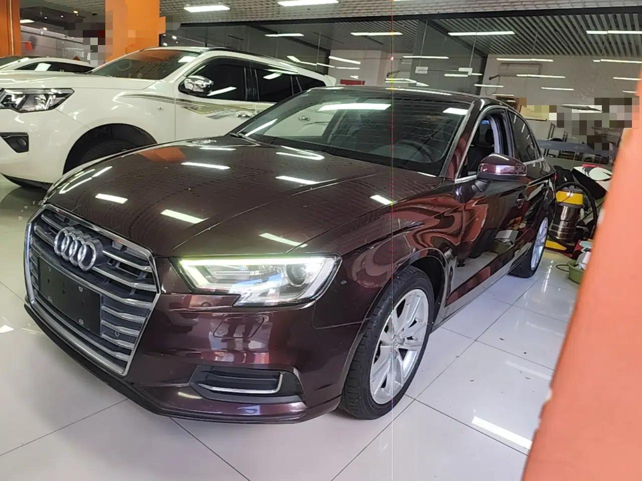Audi A3 2019 Limousine 35 TFSI Ambition China VI — миниатюра 1