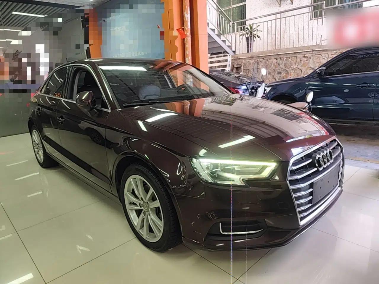 Audi A3 2019 Limousine 35 TFSI Ambition China VI — миниатюра 3