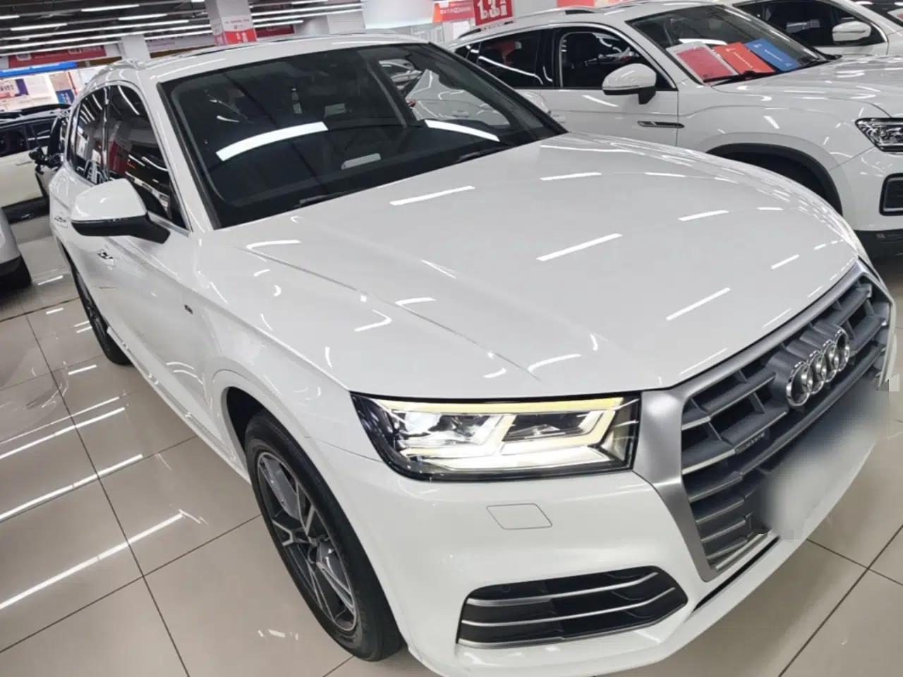 Audi Q5L 2018 45 TFSI Prestige Fashion Edition China V Emission Standard — миниатюра 3