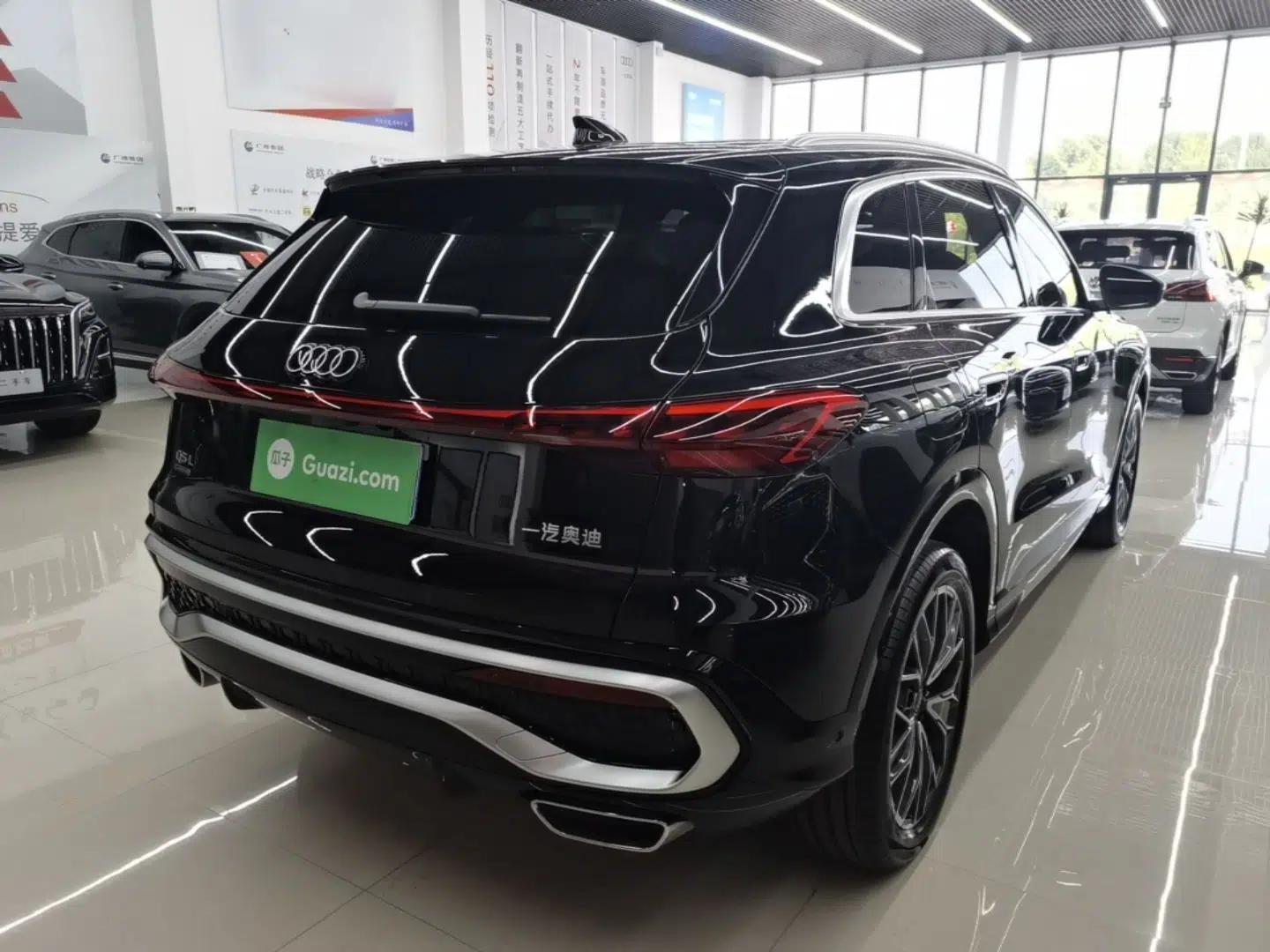 Audi Q5L 2026 150kW Smart Hybrid Luxury Edition — миниатюра 6