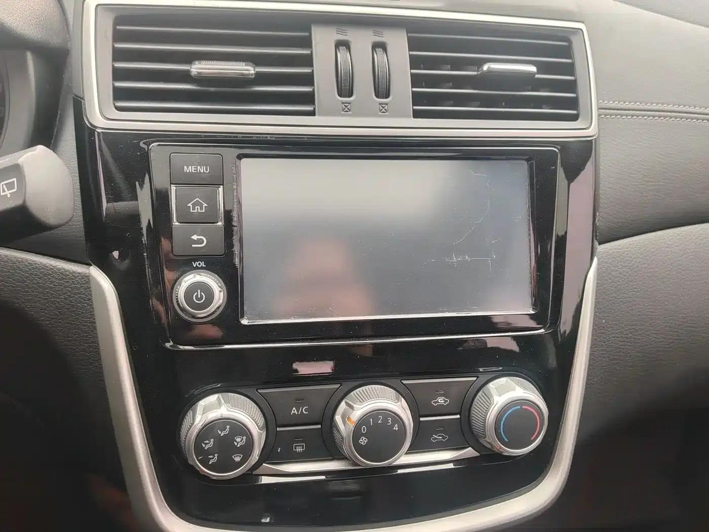 2016 Tiida 1.6L CVT Smart Edition — миниатюра 17