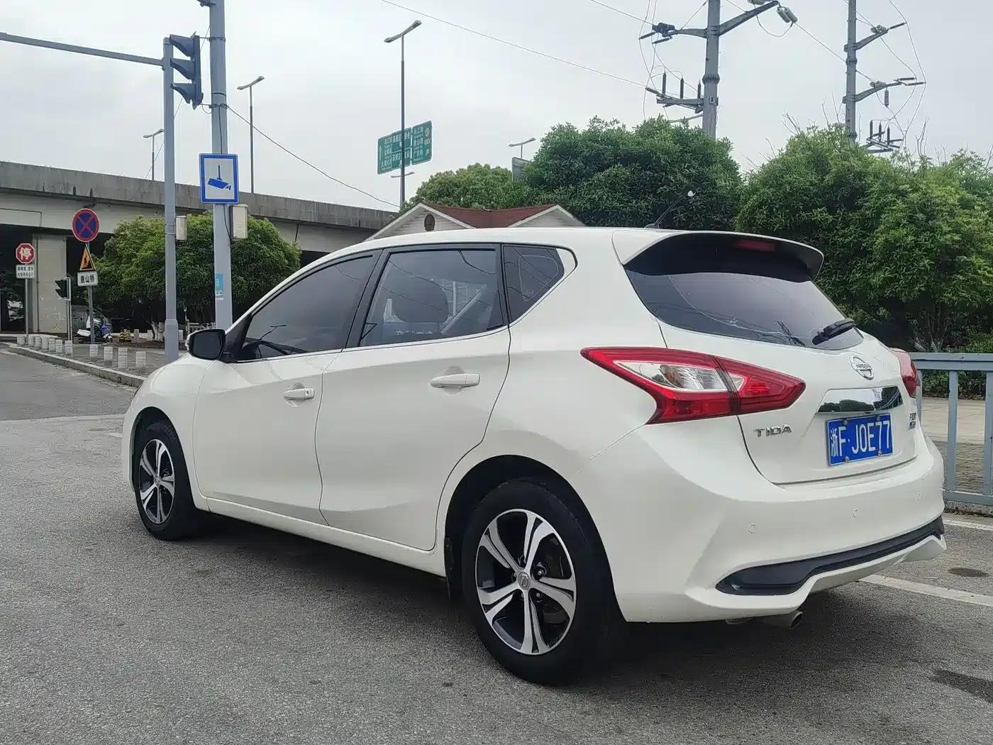 2016 Tiida 1.6L CVT Smart Edition — миниатюра 6