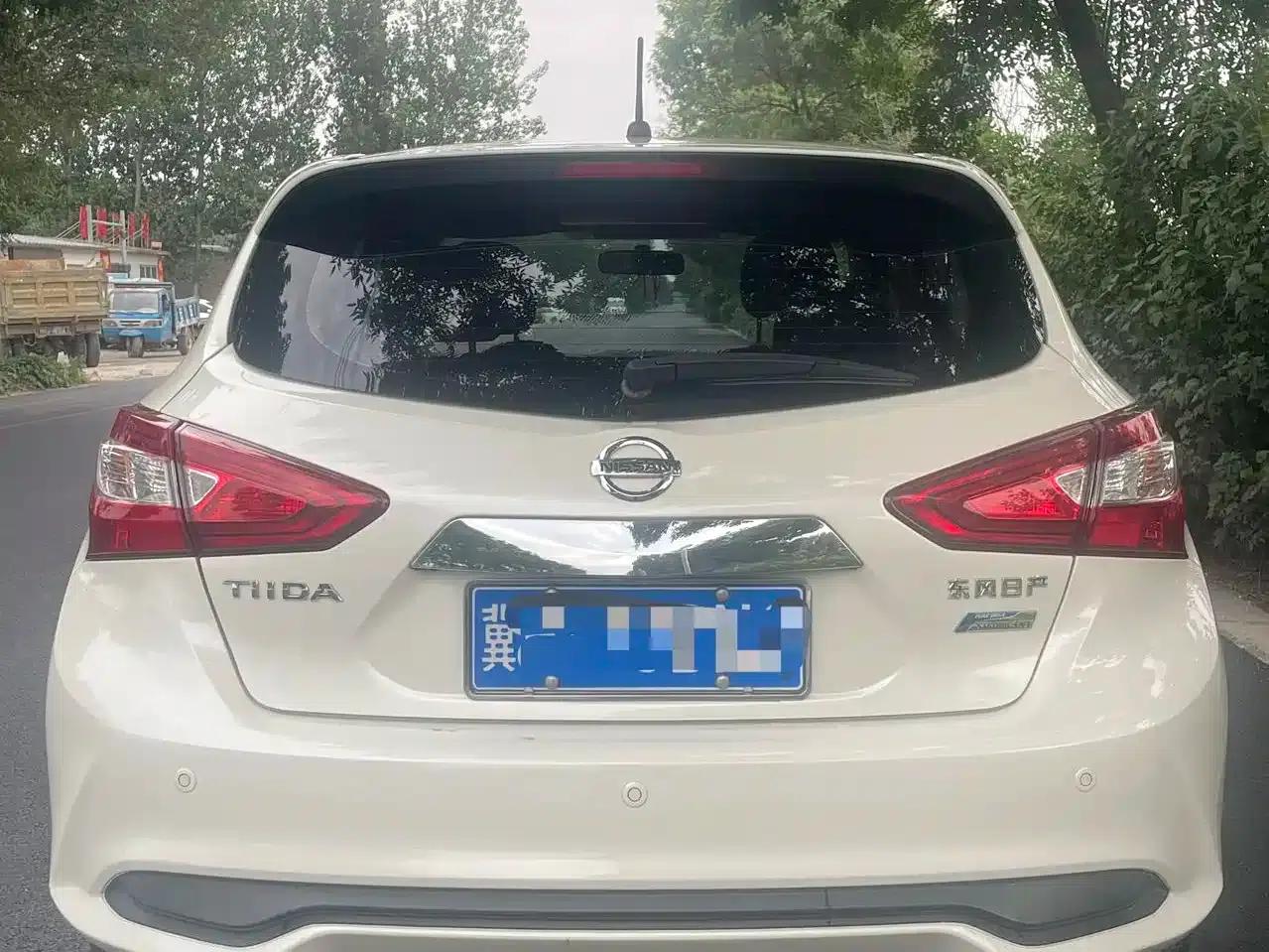 2016 Tiida 1.6L CVT Sport Edition — миниатюра 8
