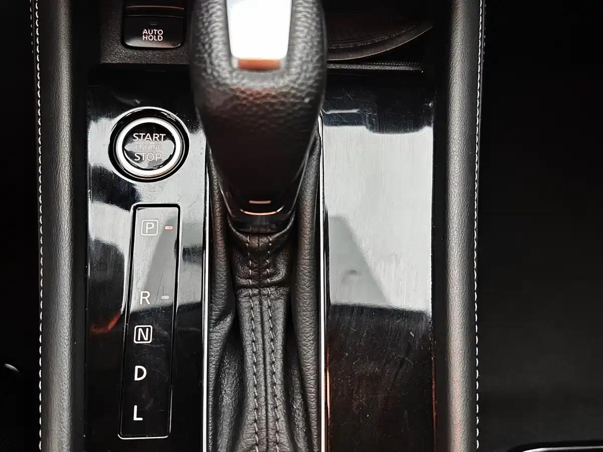Nissan Kicks 2022 1.5L CVT XV Luxury Edition — миниатюра 20