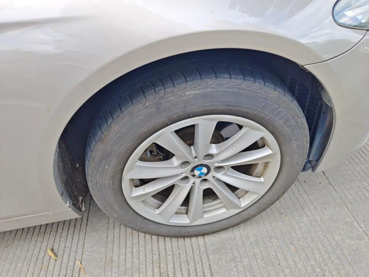BMW 5 Series 2013 520Li Elegant Edition — миниатюра 8