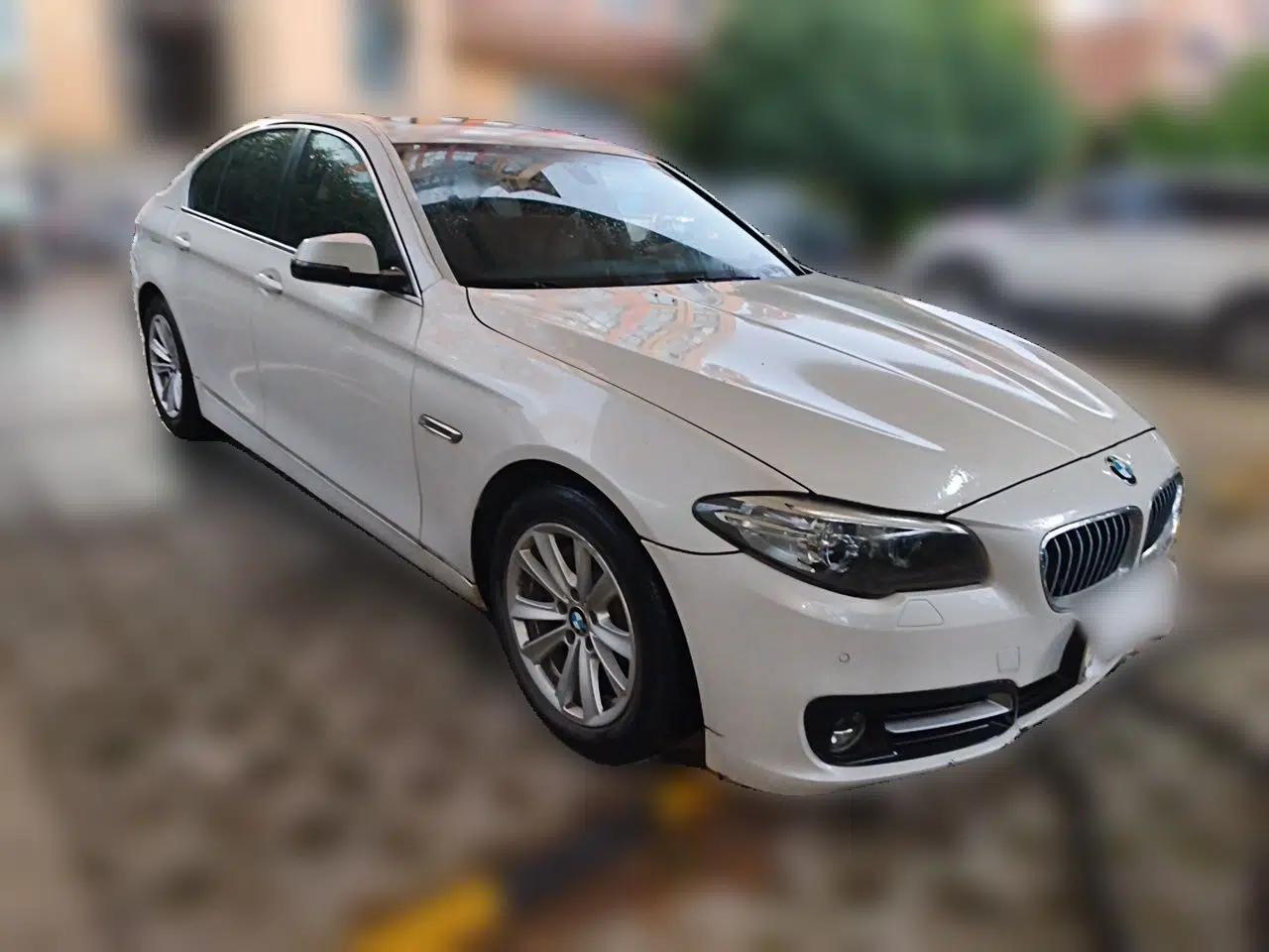 BMW 5 Series 2015 520i Elegant Edition — миниатюра 3