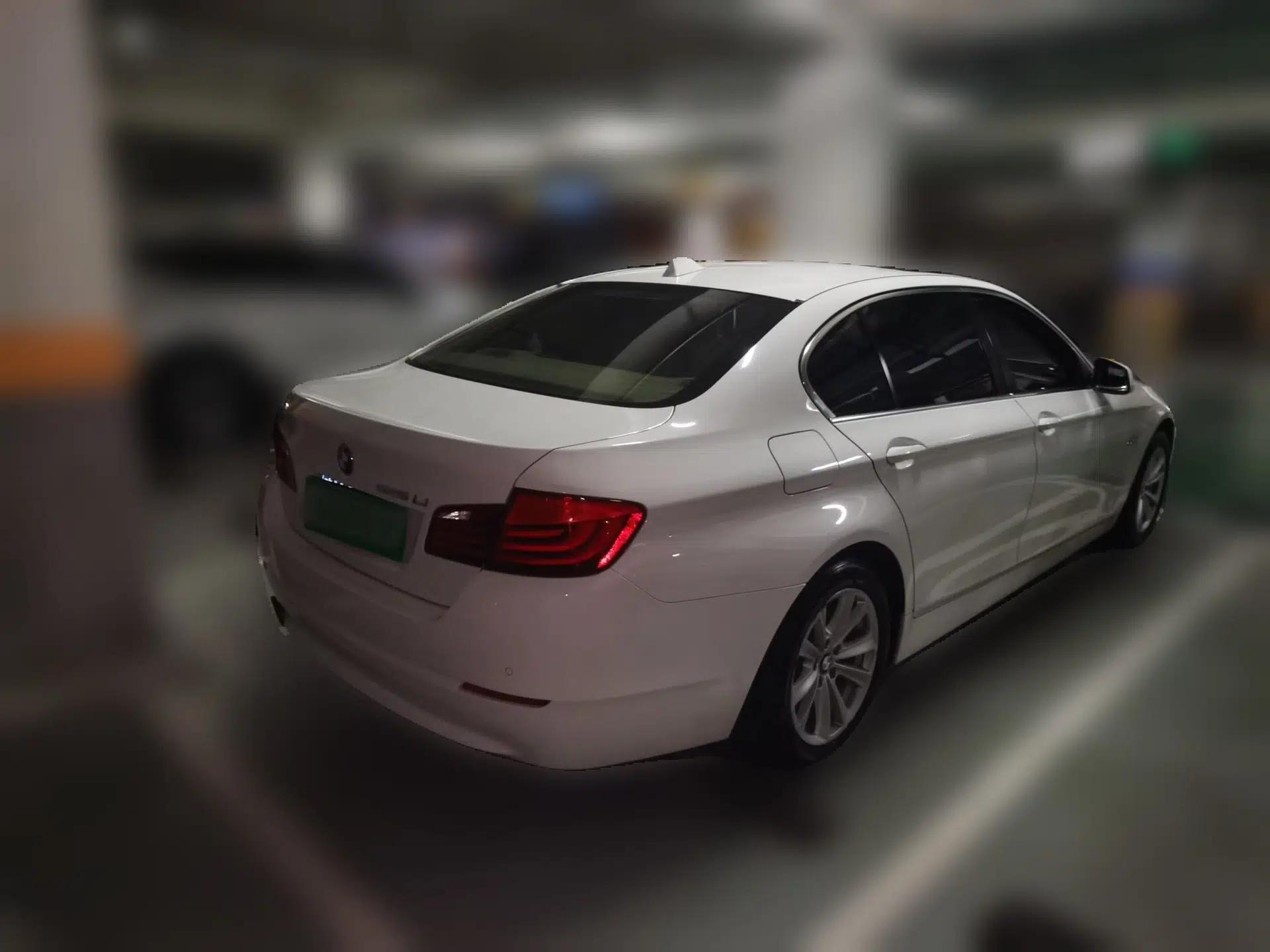BMW 5 Series 2013 525Li Luxury Model — миниатюра 6