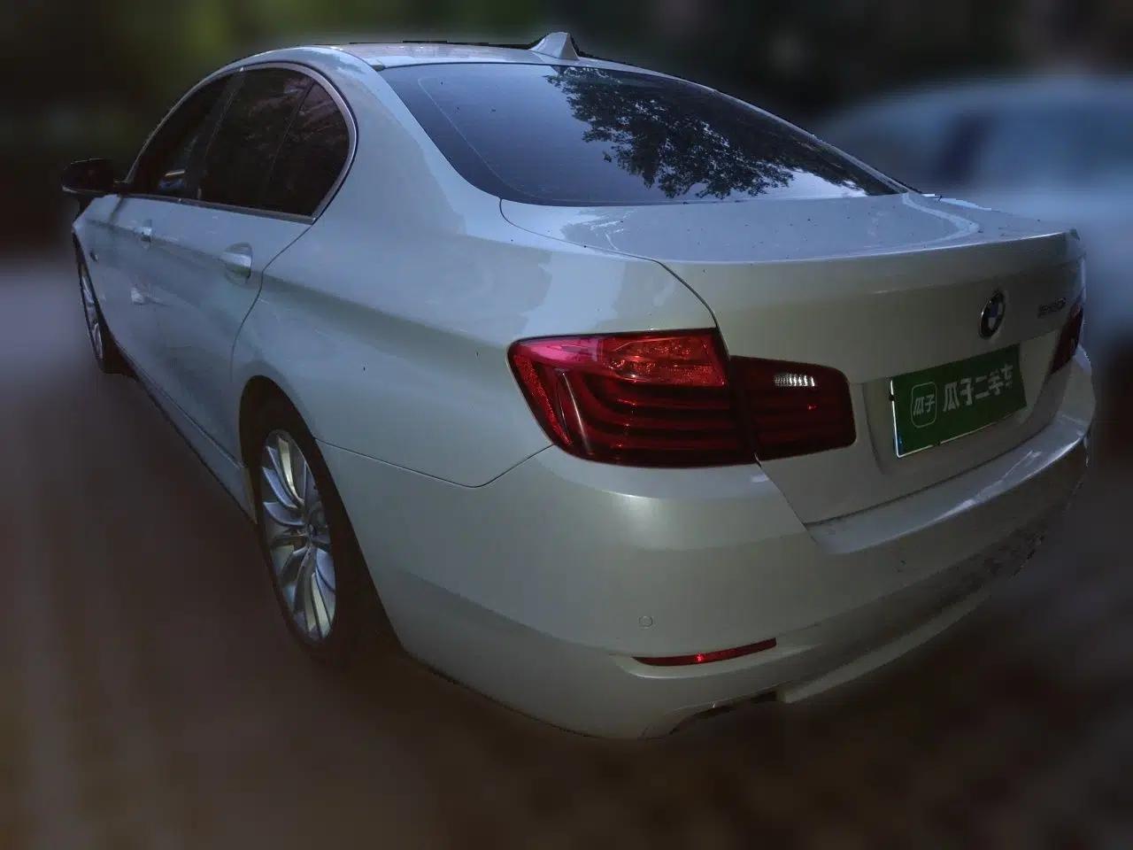 BMW 5 Series 2014 520i Elegant Edition — миниатюра 4