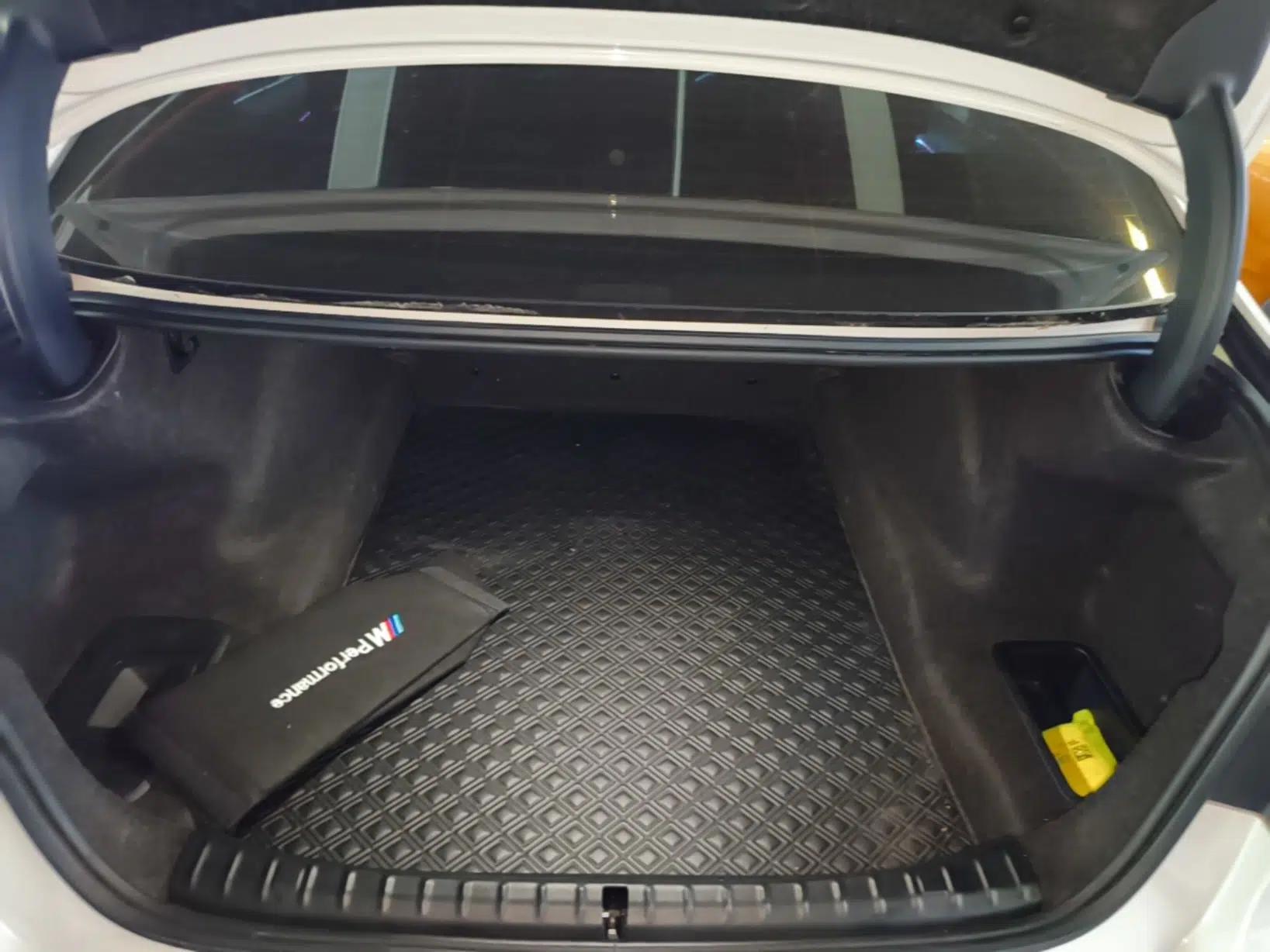 BMW 5 Series 2020 530Li Leading Model M Sport Package — миниатюра 22