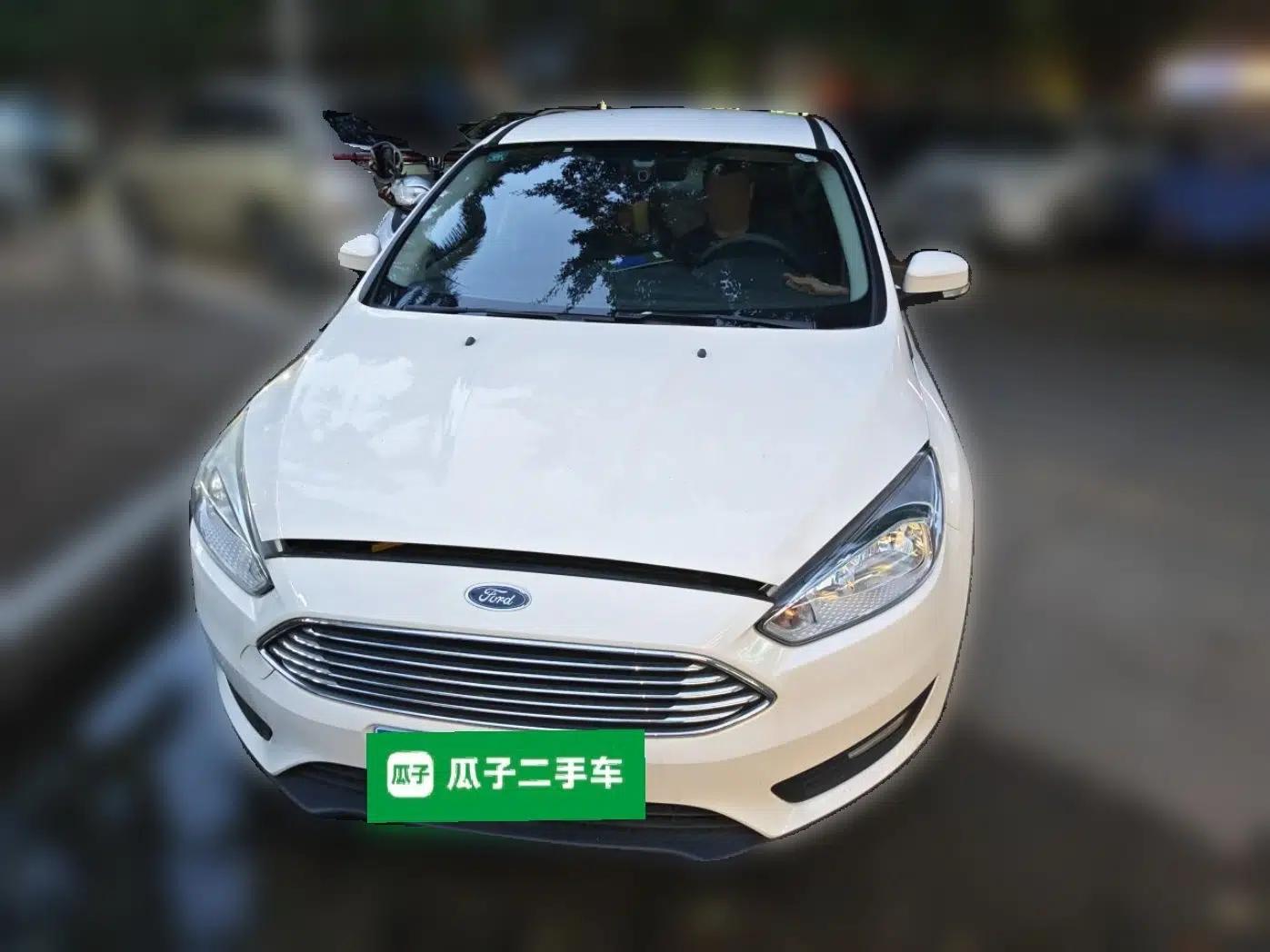 Ford Focus 2017 Sedan 1.6L Automatic Comfort Plus SmartDrive Edition — миниатюра 2