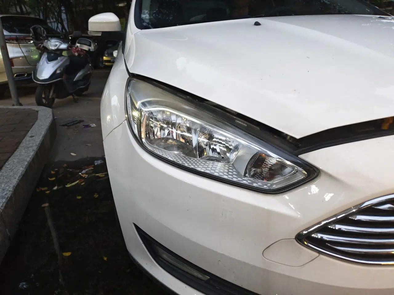 Ford Focus 2017 Sedan 1.6L Automatic Comfort Plus SmartDrive Edition — миниатюра 7
