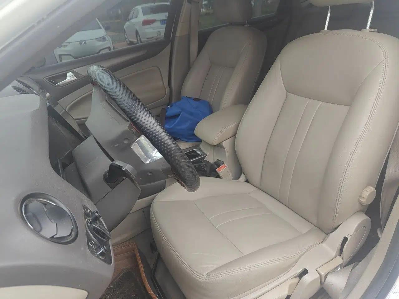 Ford Mondeo 2011 2.3L Fashion Edition — миниатюра 15