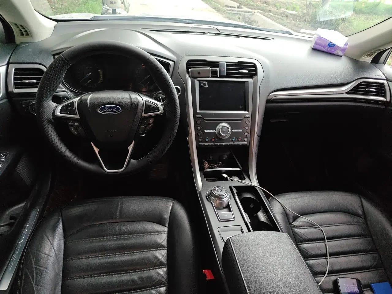 Ford Mondeo 2017 EcoBoost 180 Stylish Model — миниатюра 9