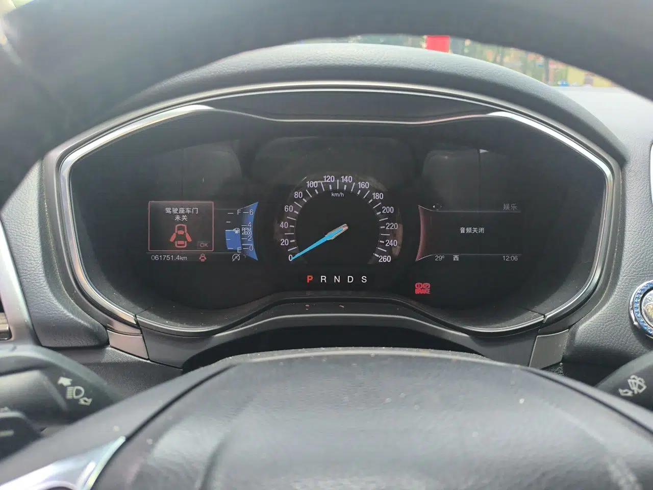 Ford Mondeo 2017 EcoBoost 180 Stylish Model — миниатюра 11
