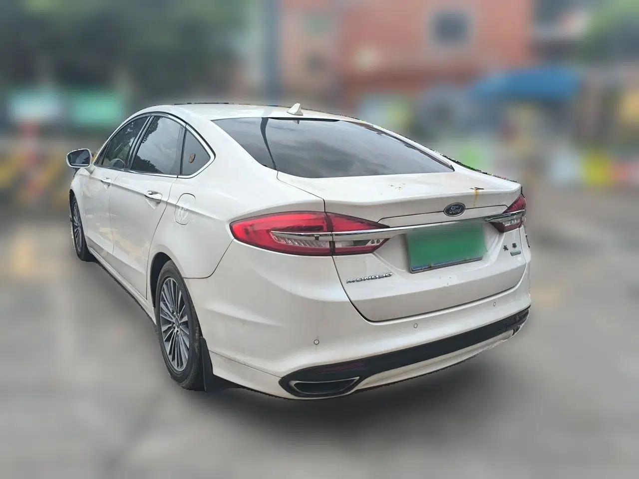 Ford Mondeo 2017 EcoBoost 180 Stylish Model — миниатюра 4