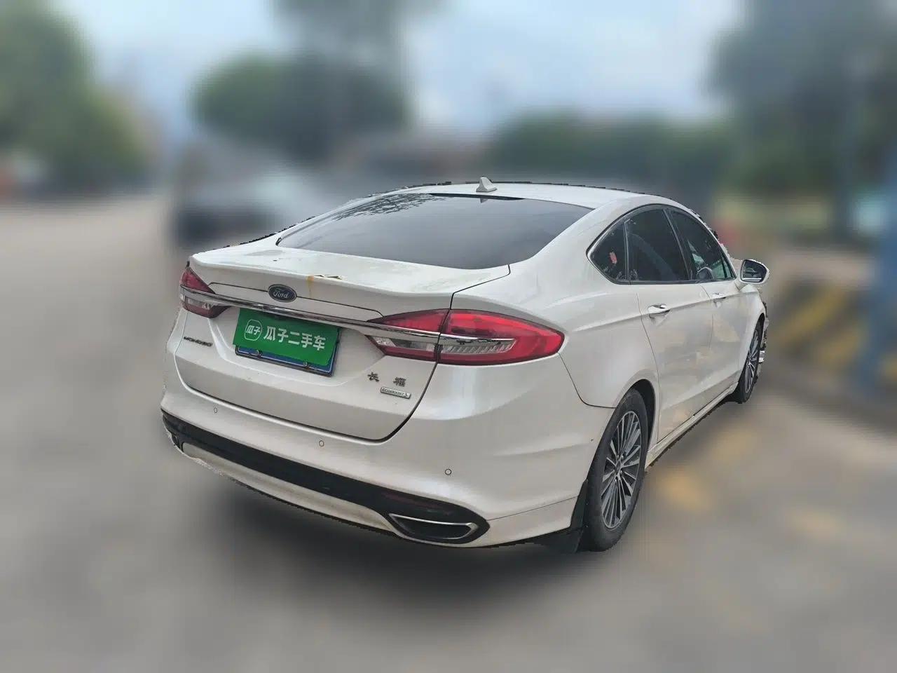 Ford Mondeo 2017 EcoBoost 180 Stylish Model — миниатюра 6
