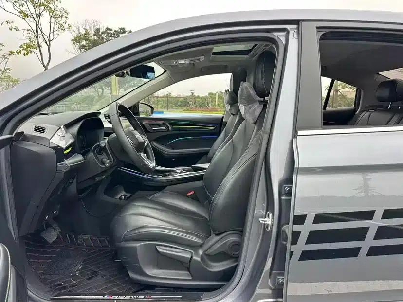 Roewe i5 2021 Facelift 1.5L CVT Diamond Edition — миниатюра 5